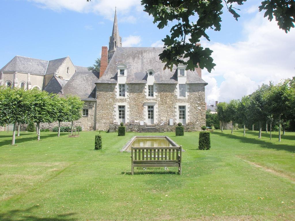 Bed and Breakfast Grange du Plessis Segré Exterior foto